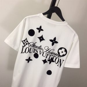Louis Vuitton T-shirt - LT06