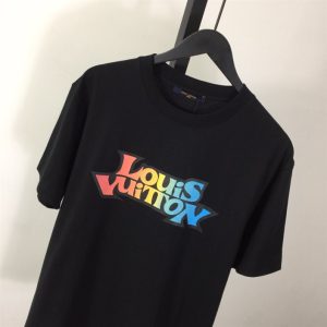 Louis Vuitton T-shirt - LT22