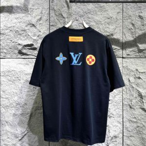 Louis Vuitton T-shirt - LT24