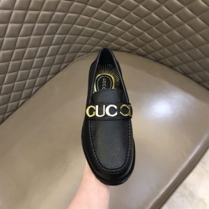 Women's Gucci Leather Loafer - GL01