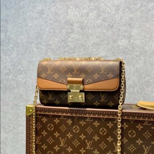 Louis Vuitton Marceau Chain Handbag - LC01