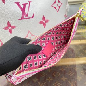 Louis Vuitton Neverfull MM Tote Bags - L12