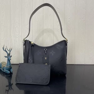 Louis Vuitton CarryAll PM Bag - LH22