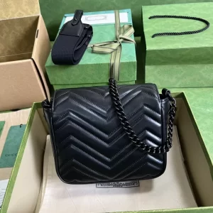 Gucci Marmont Matelassé Mini Shoulder Bag - GH08