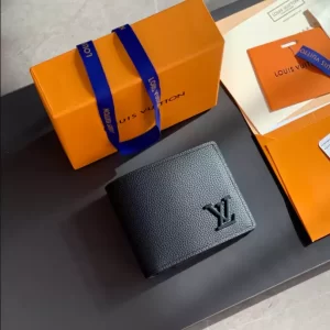 Louis Vuitton Multiple Wallet - LW07