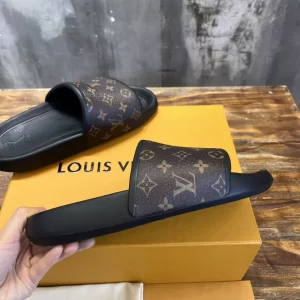 Louis Vuitton Waterfront Mule Slides - SL10