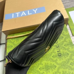 Gucci Marmont Matelassé Chain Mini Bag - GC02
