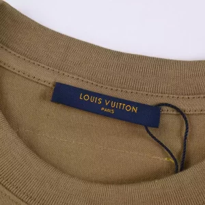 Louis Vuitton T-shirt - LT35