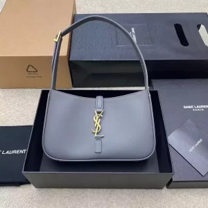 Saint Laurent Le 5 à 7 in Smooth Leather Bag - YSL13