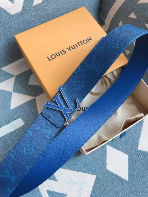 Louis Vuitton Initiales 40MM Reversible Belt - LB17