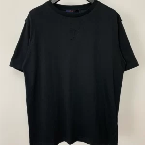 Louis Vuitton Embossed LV Cotton T-Shirt - LT46